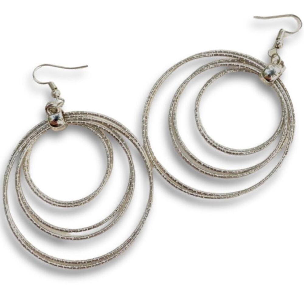 Silver circles fish hook earrings